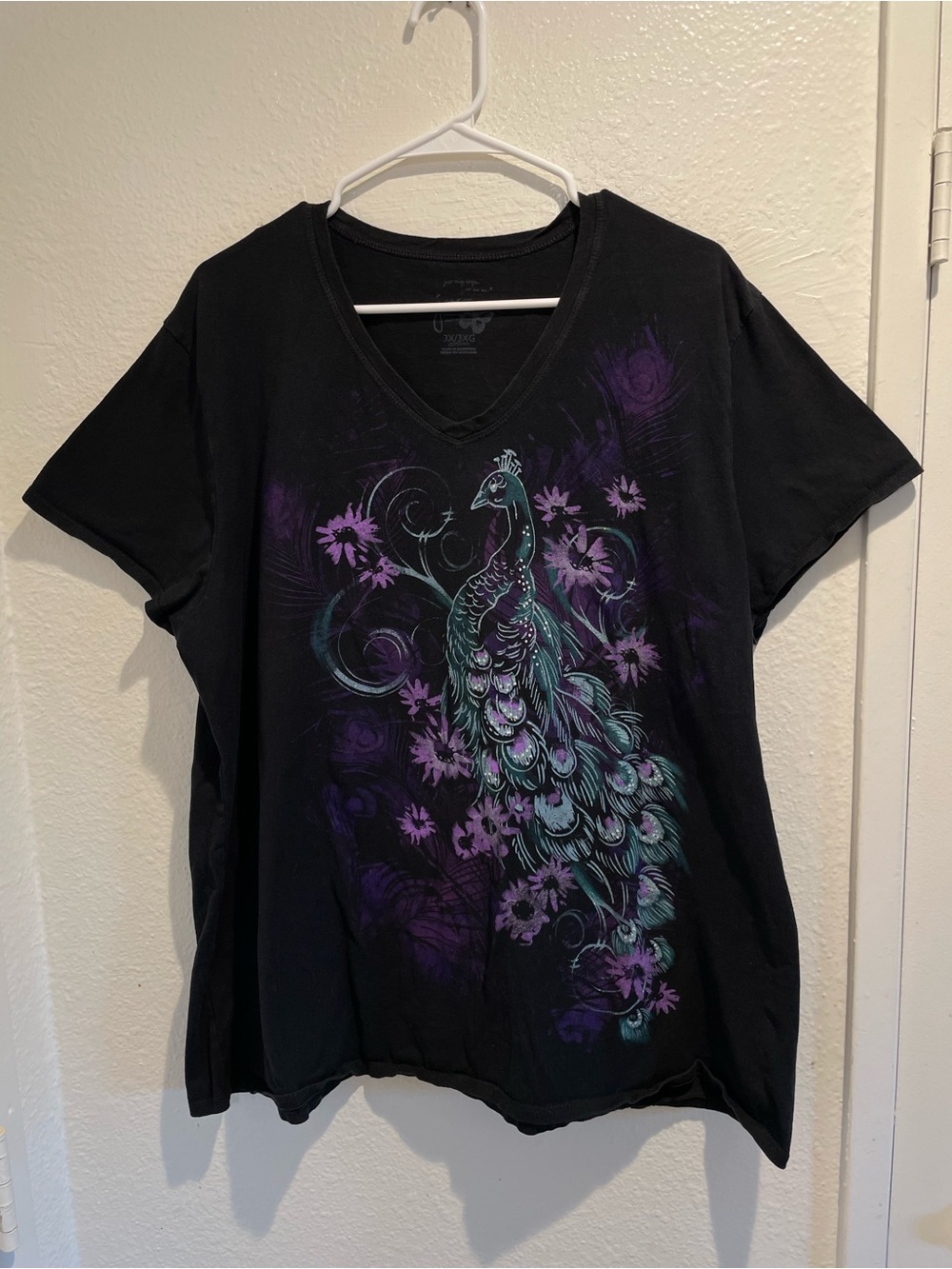 ✨ Just My Size Sparkly Peacock Graphic Tee | Plus 3X 🦚